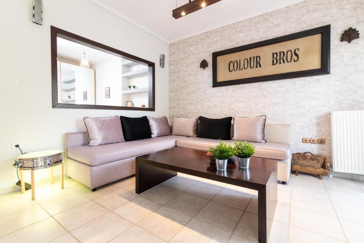 Apartment F & B Collection - For 4 *
